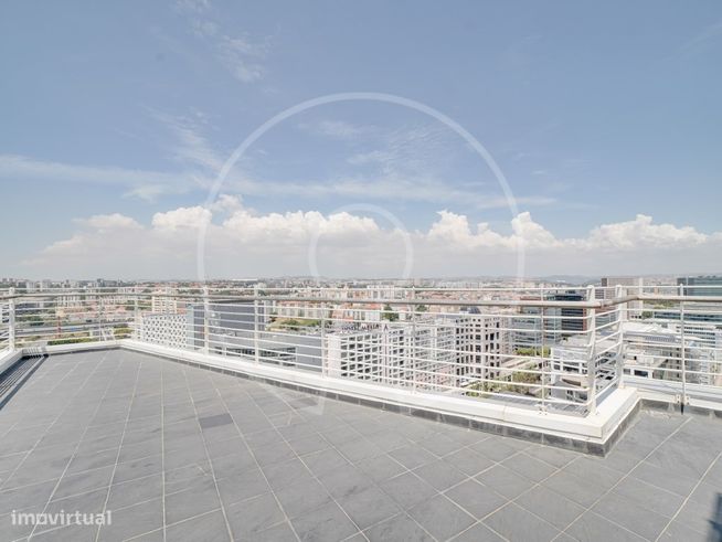 Penthouse na Torre de S. Rafael com terraços e vista soberba-2