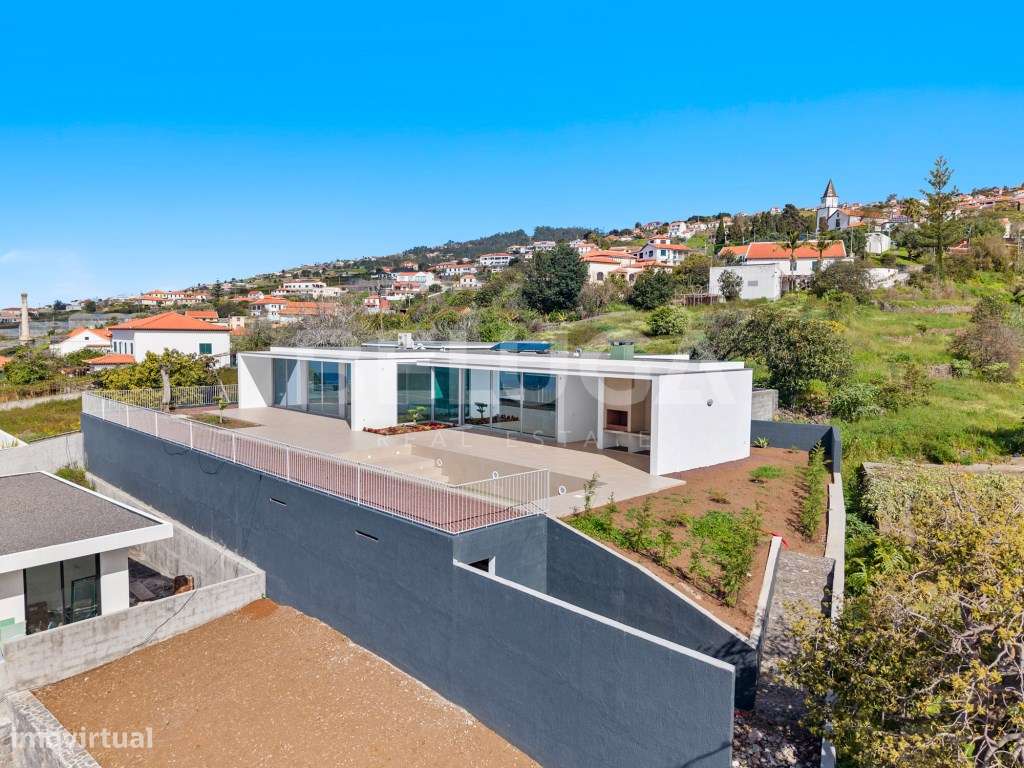 MORADIA T3+1 MINIMALISTA || ESTREITO DA CALHETA - Grande imagem: 5/53