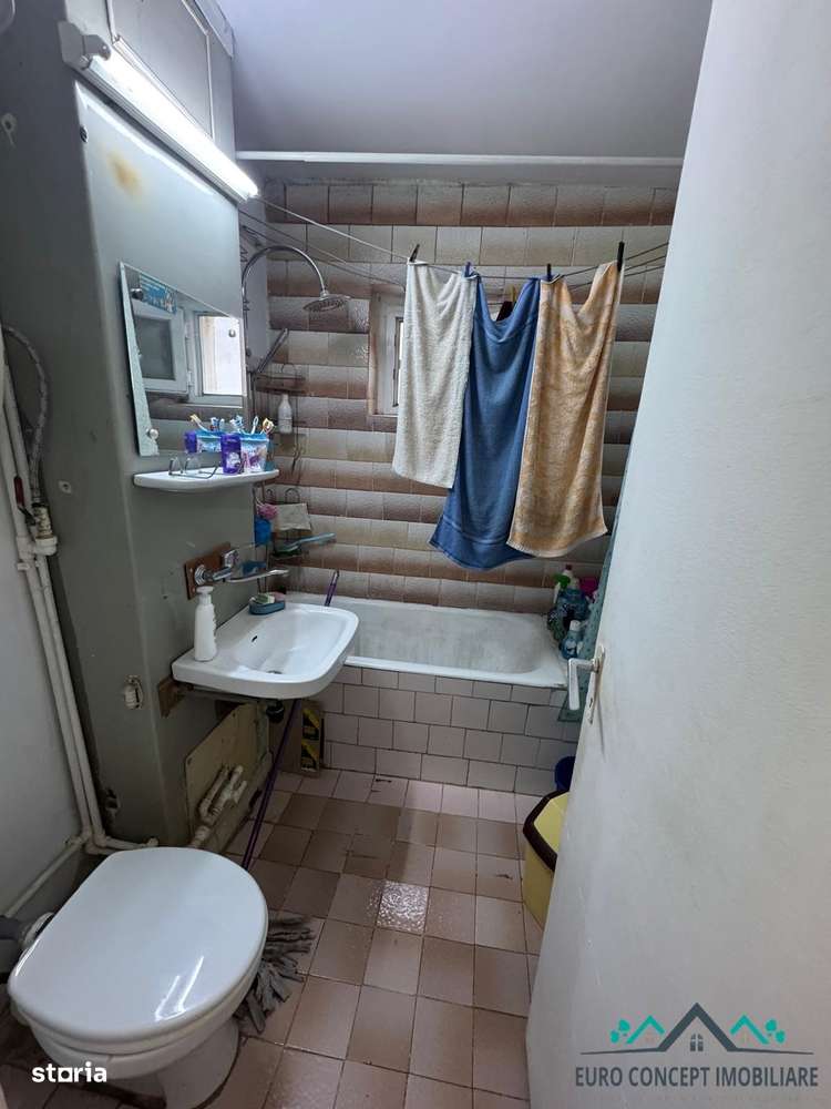 Apartament 3 camere, 55mp, decomandat – Micro 17, Galați-3