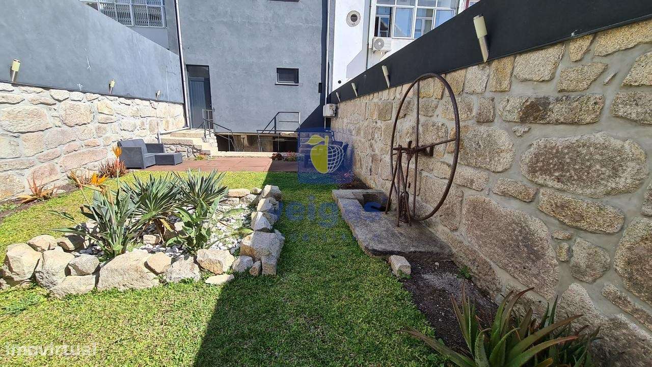 Prédio no centro do Porto com rentabilidade-9