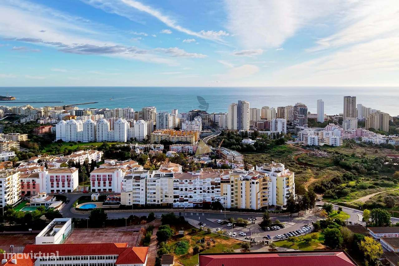 Apartamento T2 virado a Sul , com Garagem na Vila Rosa - Portimão-46