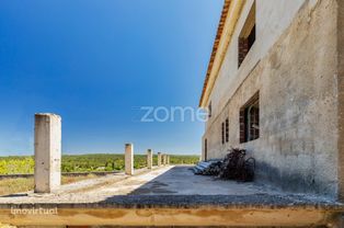 Terreno Urbano com área de 1860 m2, Colares Sintra, para venda