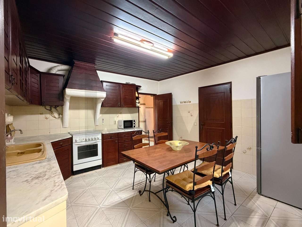 Moradia T3+1 – Urbanização das Rosas, Quelfes | Olhão-11