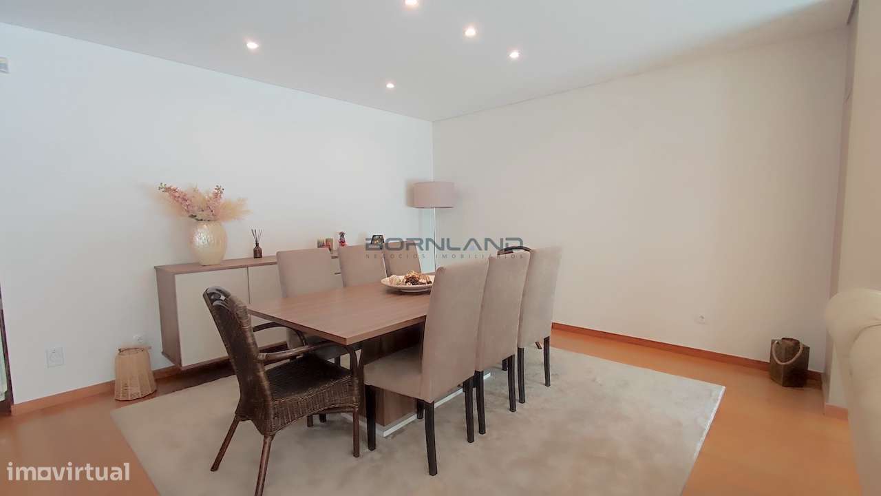 Moradia em Banda T3 + Escritório-2