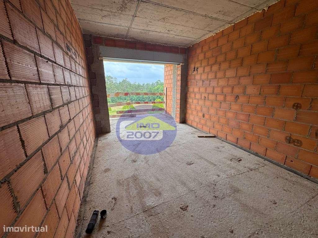 Apartamento T2 em Argoncilhe-9