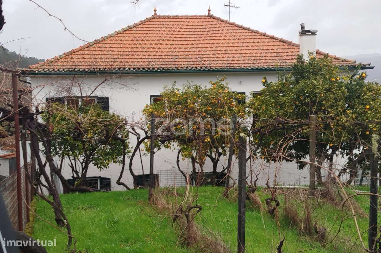 Moradia com Alma, Sol e Natureza — Um Refúgio Perfeito para Viver-36