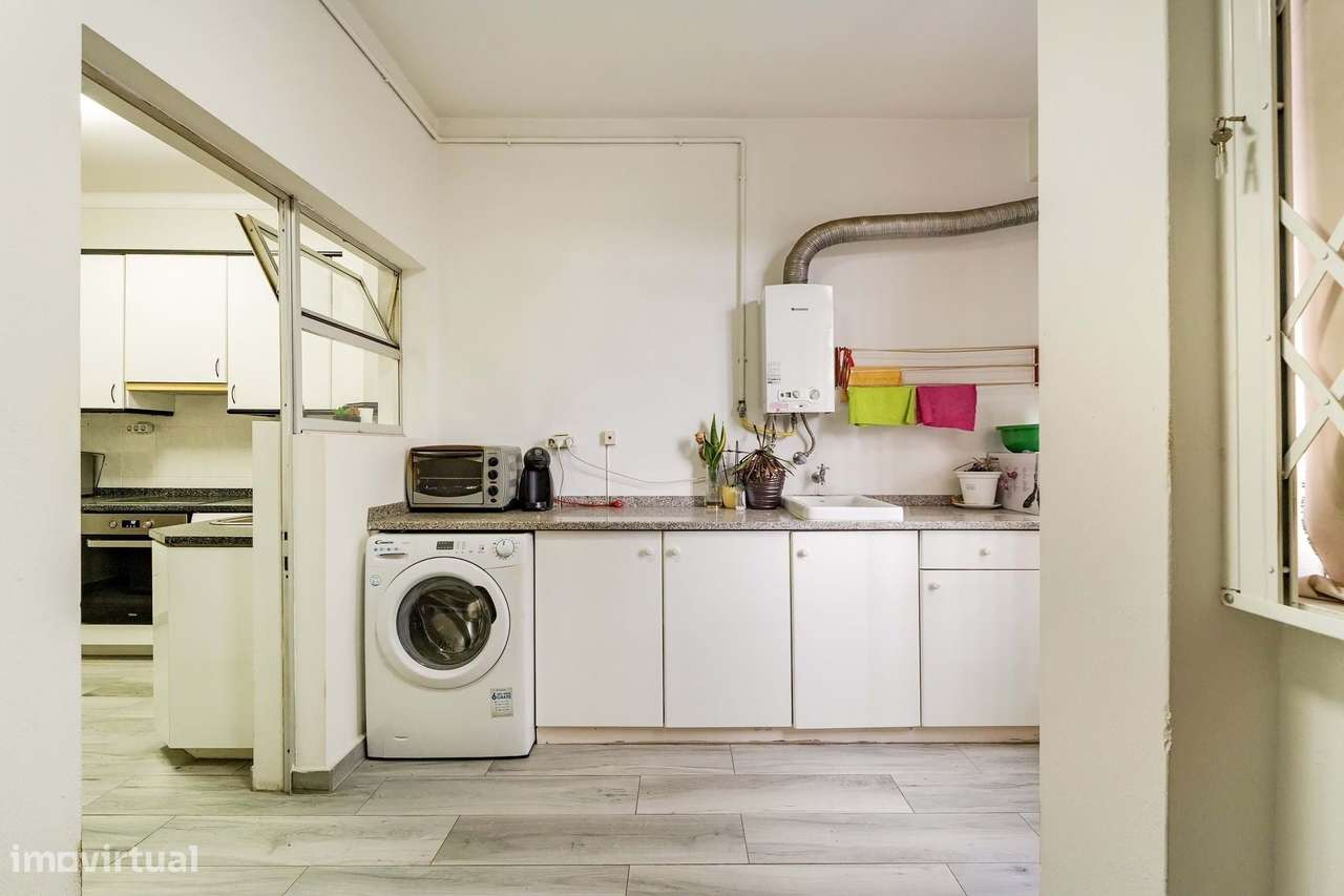 Apartamento T3 com Varanda | Centro Barcelos-10