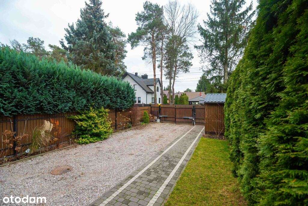 3 pok. z dużym tarasem i działką w centrum Marek-1