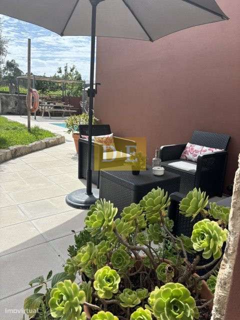 Moradia T4 + Escritório com Piscina-31