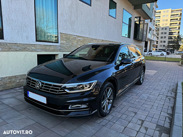 Volkswagen Passat Variant 2.0 TDI SCR DSG R-Line - 17