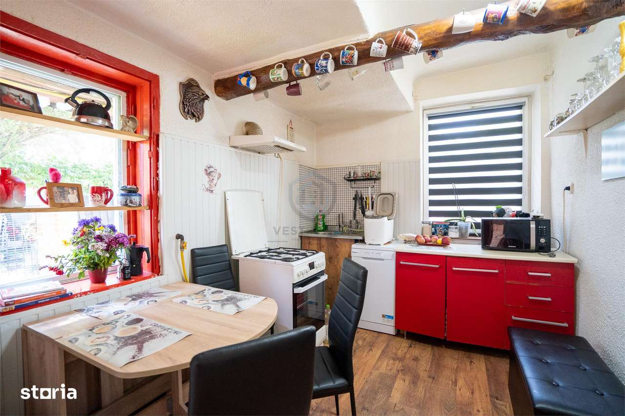 CASA DE VANZARE EPISCOPIA 1450 MP TEREN - Imagine principală: 2/14