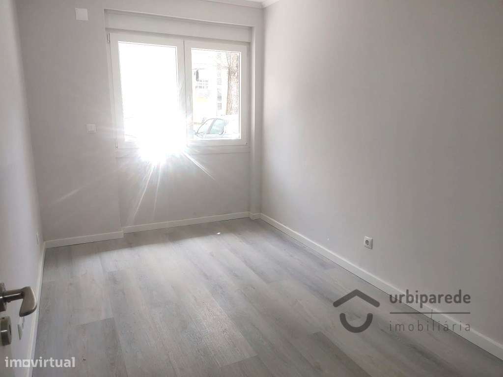 Apartamento T2 em Benfica perto do Colombo.-18