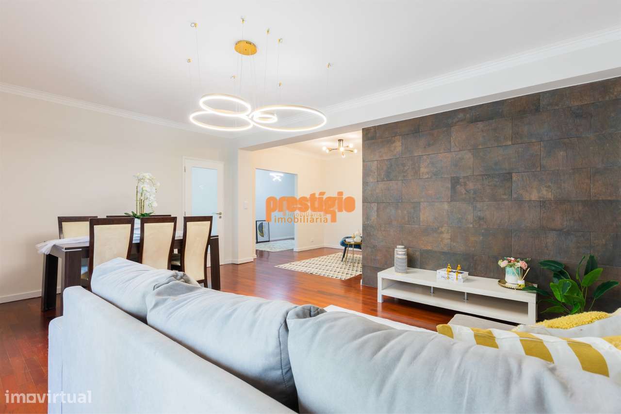 Apartamento T3 Venda em Nogueira, Fraião e Lamaçães,Braga-13
