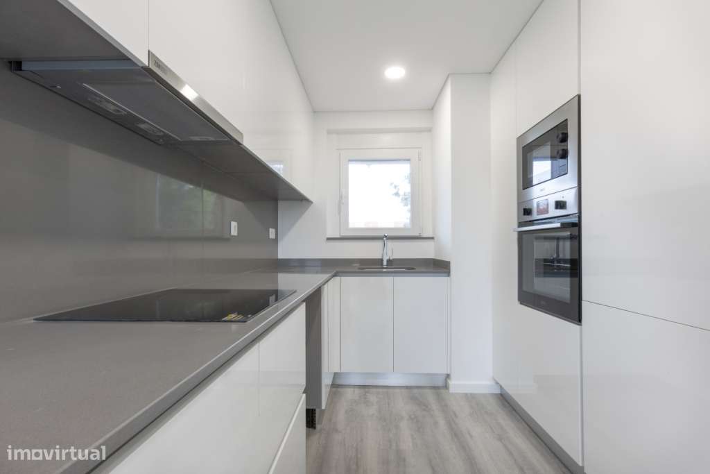 T2 remodelado / Novo com vista parcial Rio.-6