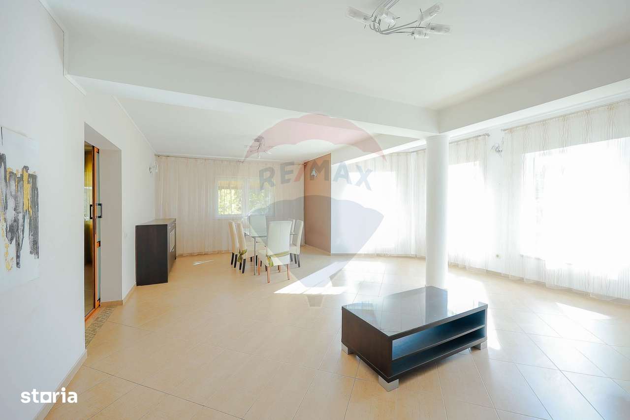 De Închiriat casă cu 4 dormitoare, Sânmartin - Imagine principală: 4/20