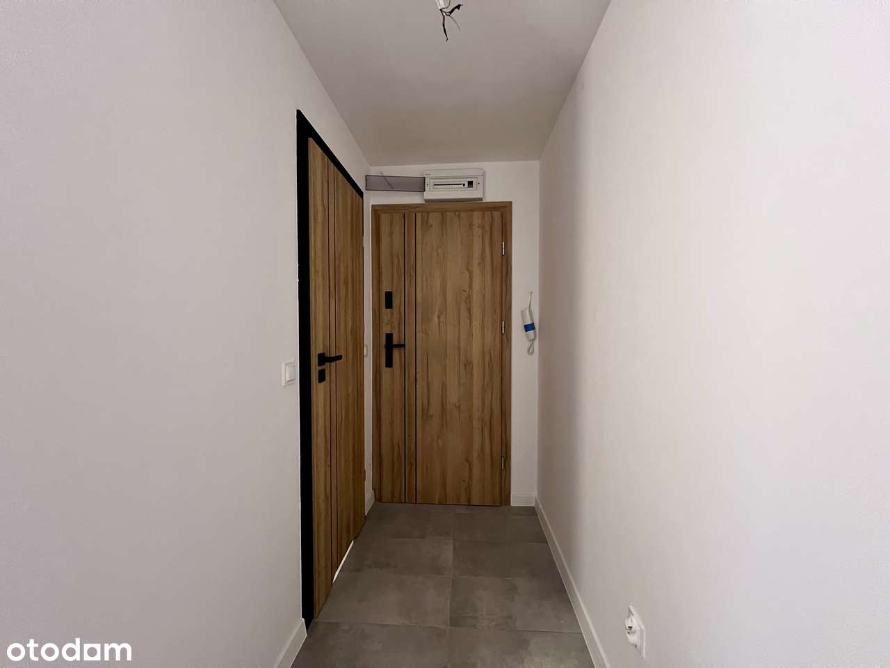 2 pokoje po generalnym remoncie+balkon-10