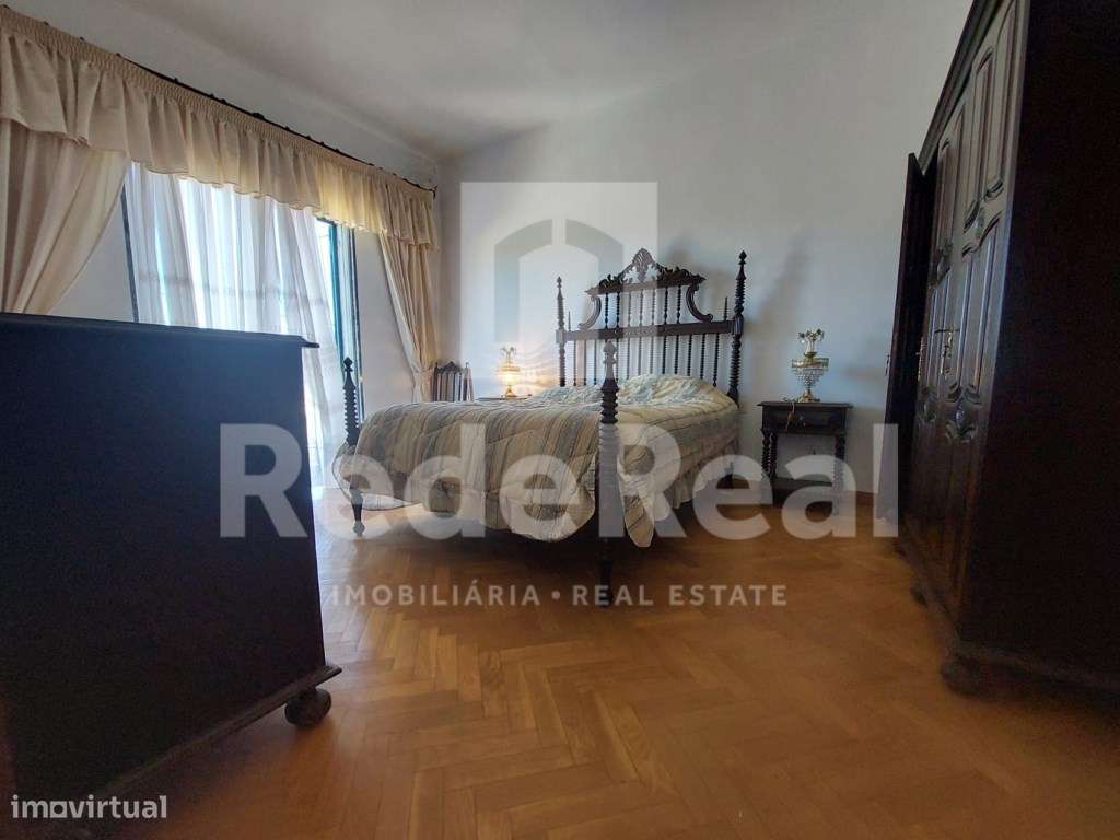 Moradia T5 isolada nos arredores de Olhão-35