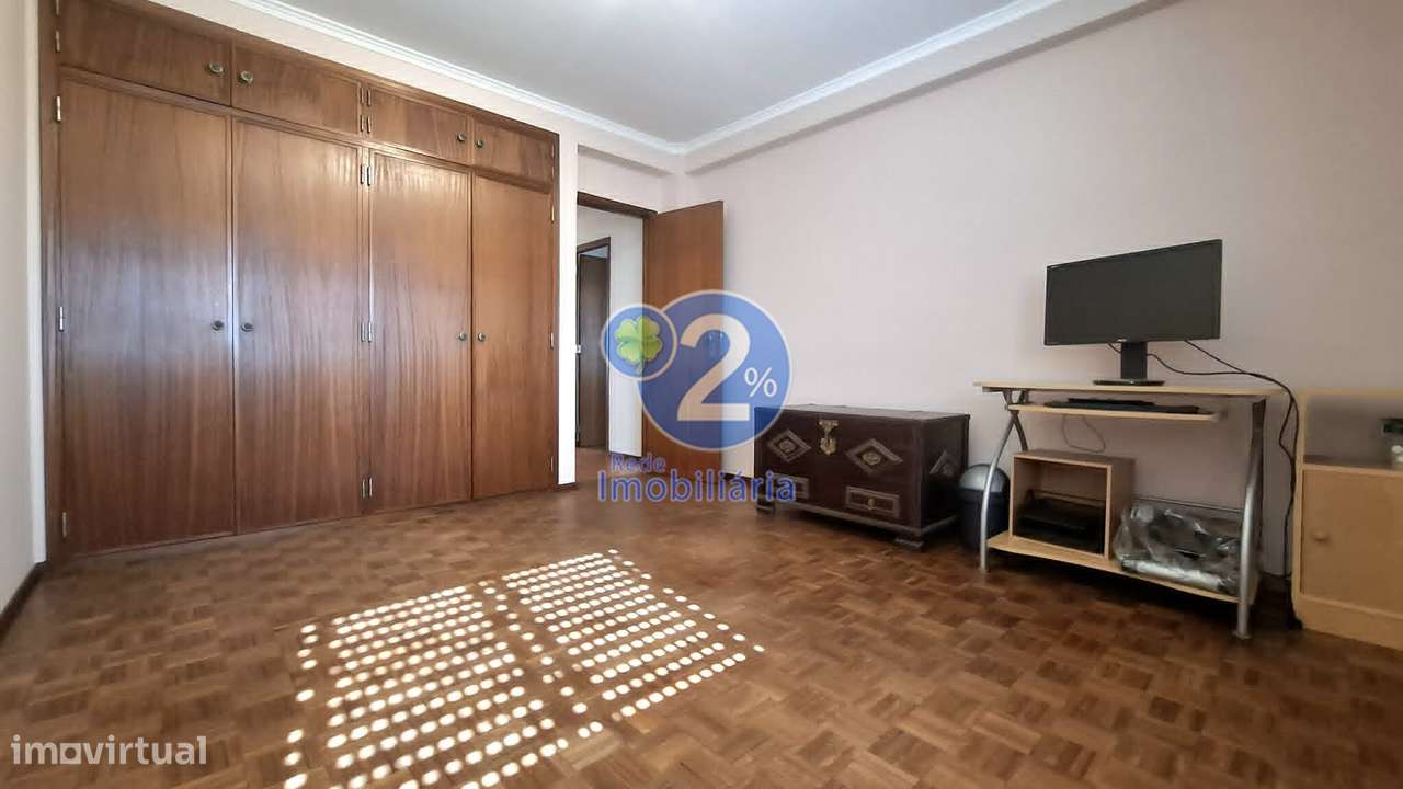 Apartmento T3 | Garagem | Arrecadação - Marrazes-19