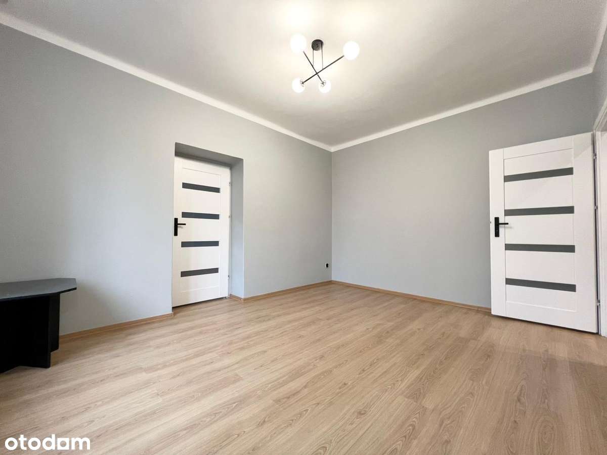 Odświeżone 2 pokojowe mieszkanie przy Królewskiej 80. MPEC, centrum - Pełny obrazek: 4/12