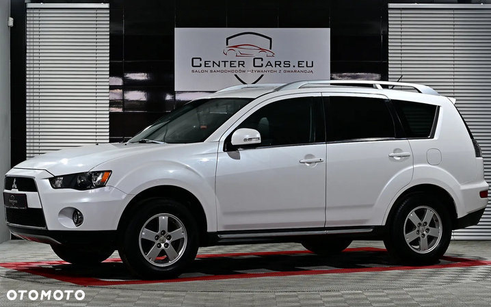 Mitsubishi Outlander - 12