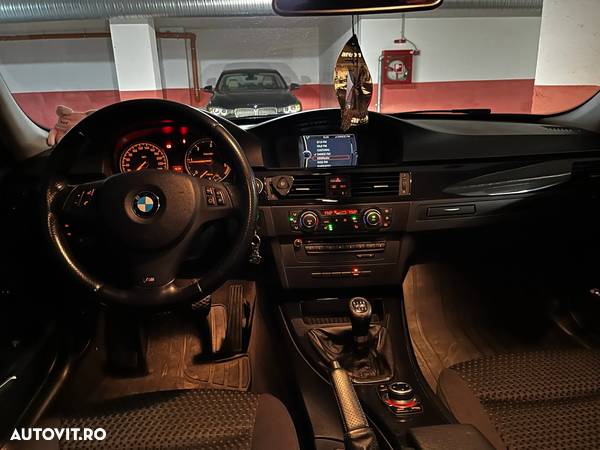 BMW Seria 3 - 10