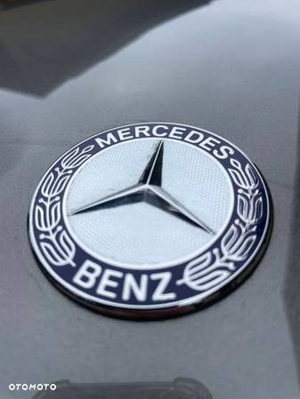 Mercedes-Benz SL - 1