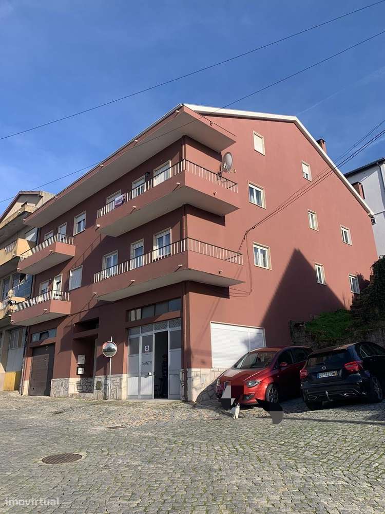 Apartamento t3 na freguesia do ferro-25