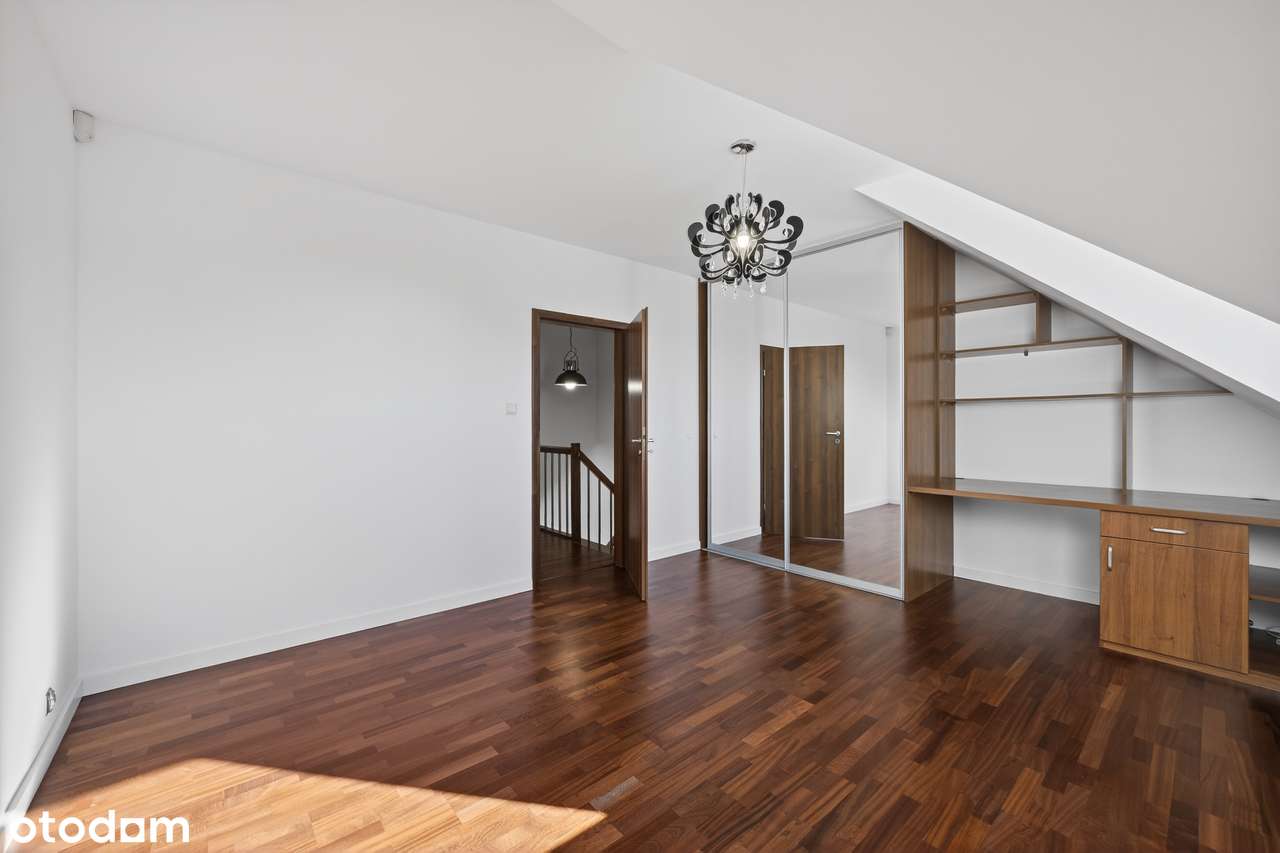 Przytulny, jasny i kompaktowy szeregowiec na Osowie-11