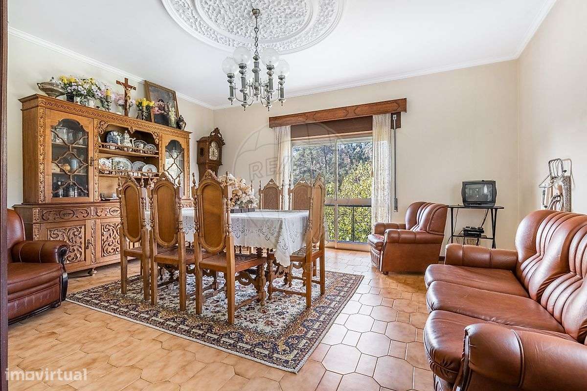 Moradia T4 para venda-30