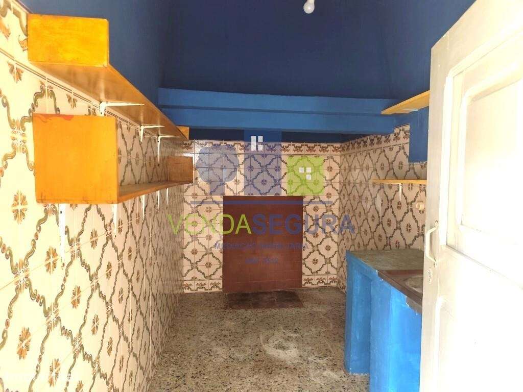 Casa térrea T4 com quintal | Granja-8