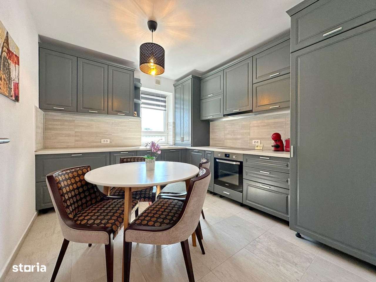 Apartament 2 camere Vanzare in zona Coresi, cu Priveliste Deosebita - Imagine principală: 2/11