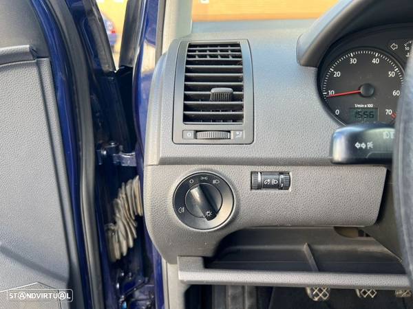 VW Polo 1.2 Trendline - 19