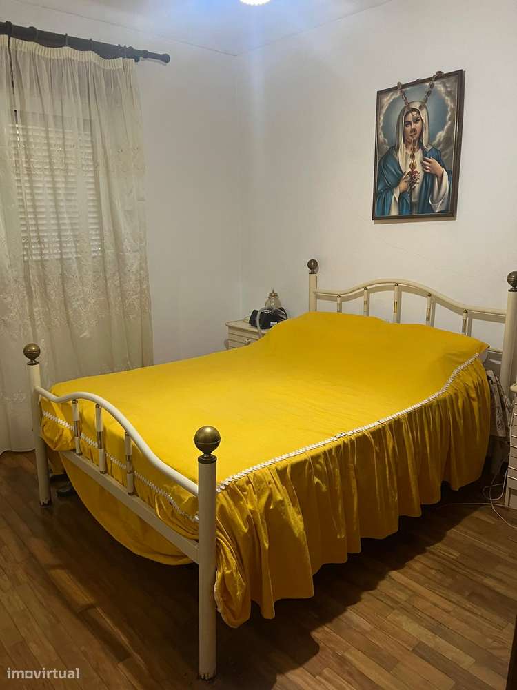 Moradia Isolada com vinha e lagar +  Garagem em Valdigem-14
