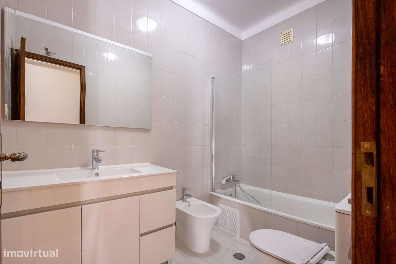 Apartamento T3 em Ferreiros, Braga-19