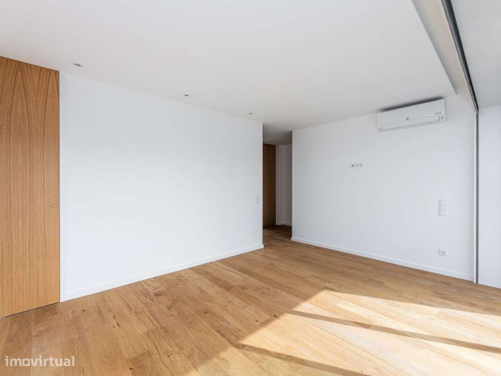 Apartamento T4 com 3 frentes em Matosinhos sul, no edifício Nautilus-49