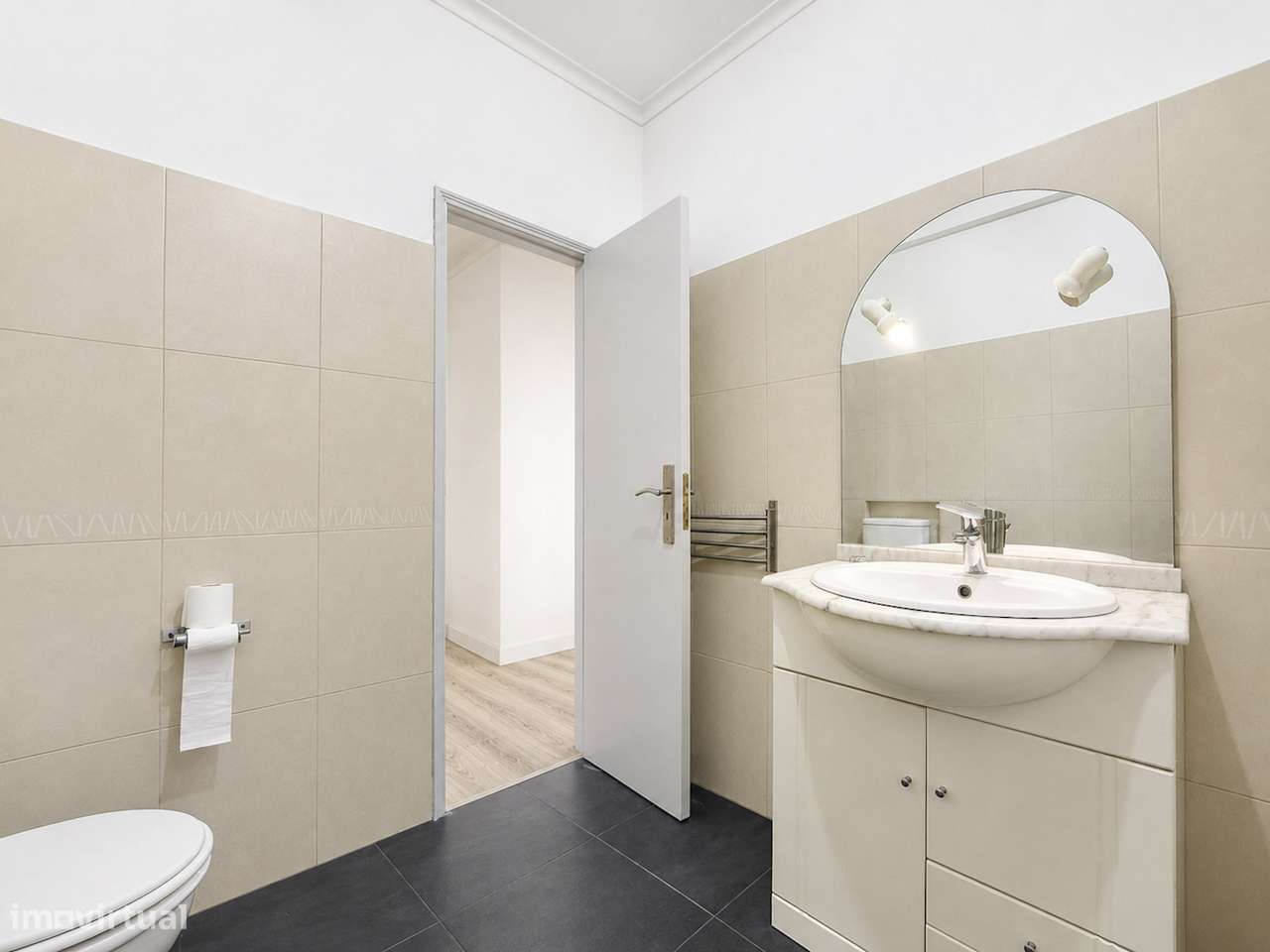 Apartamento T2 com garagem em Darque, Viana do Castelo-16