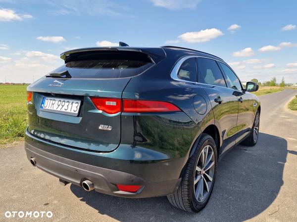 Jaguar F-Pace 35t AWD Portfolio - 34