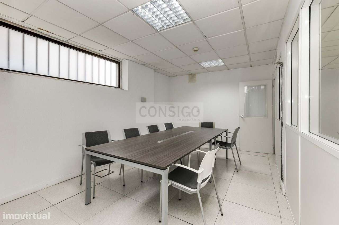 Espaço Comercial Moderno em Algés-17