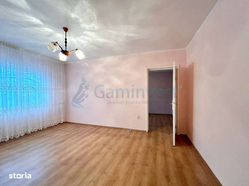 Apartament de vânzare, etajul 1, Rogerius, Oradea, Gaminvest, V4449-2