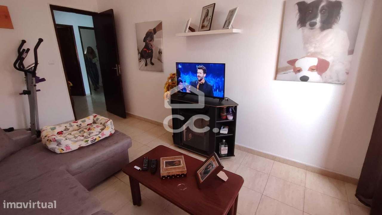 Apartamento T2 Renovado em Beja-10