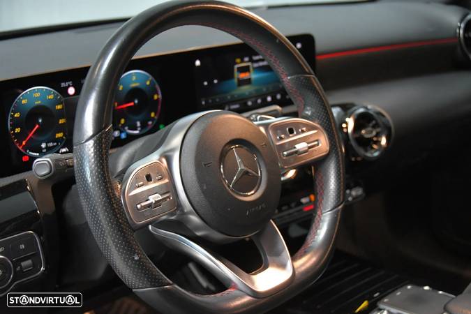 Mercedes-Benz A 180 d 7G-DCT AMG Line - 18