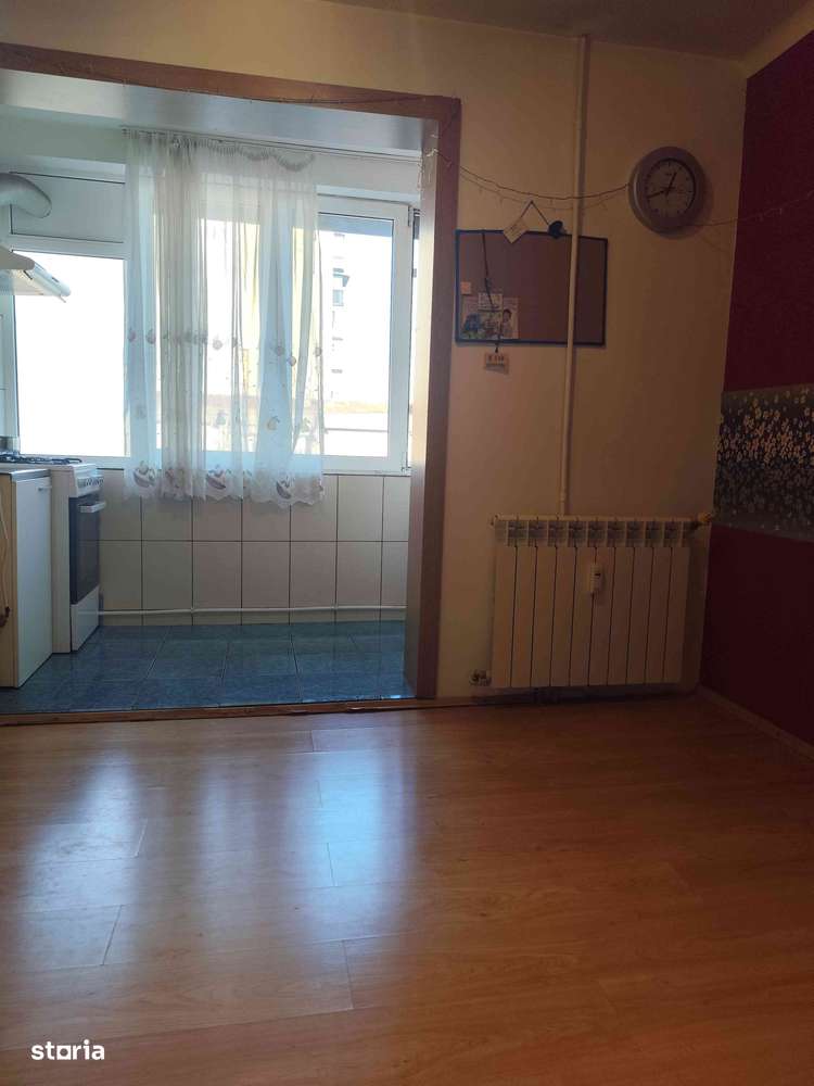 Apartament 2 camere, Craiovita Noua, 4/4, acoperis cu tigla - Imagine principală: 4/9