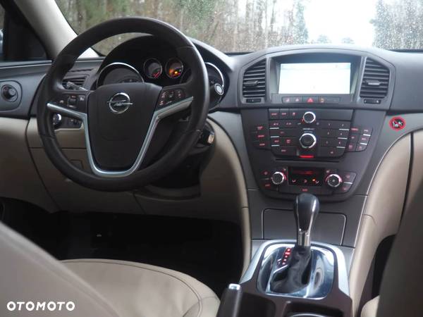 Opel Insignia 2.0 T Edition 4x4 - 23