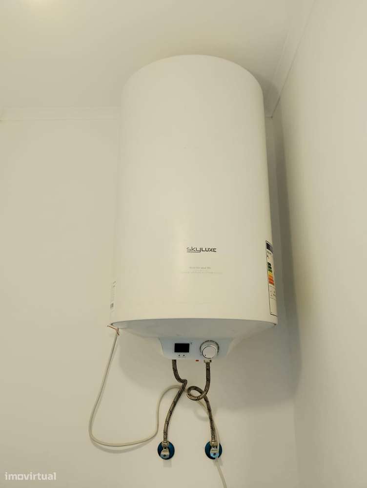 Apartamento T3 Totalmente Remodelado-19