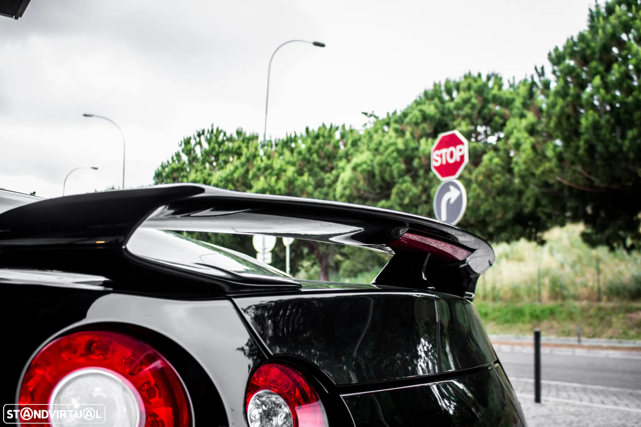 Nissan GT-R Black Edition - 15