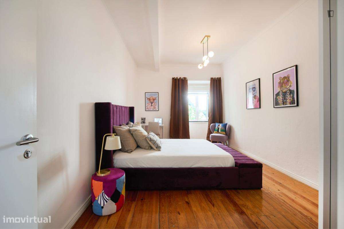 Quarto - localizado em Graça Lisbon - Grande imagem: 4/20