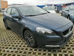 Volvo V40 D2 Drive-E Momentum - 3