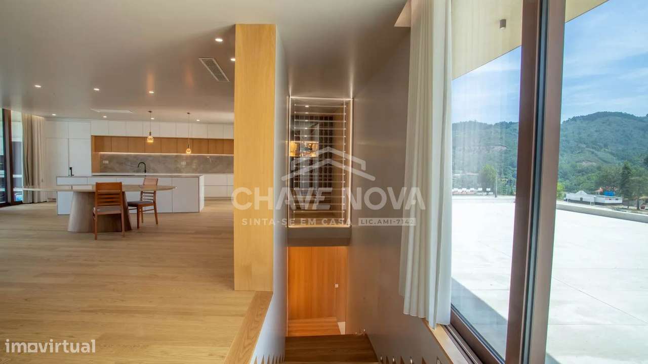 JD - Moradia T3 Premium, Amarante, Piscina e Acabamentos de Excelência-5
