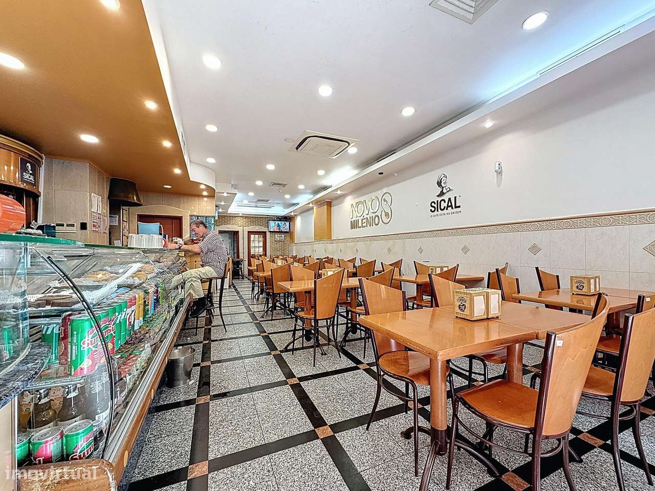 Pastelaria- Restaurante no Centro de Lisboa - Trespasse-4