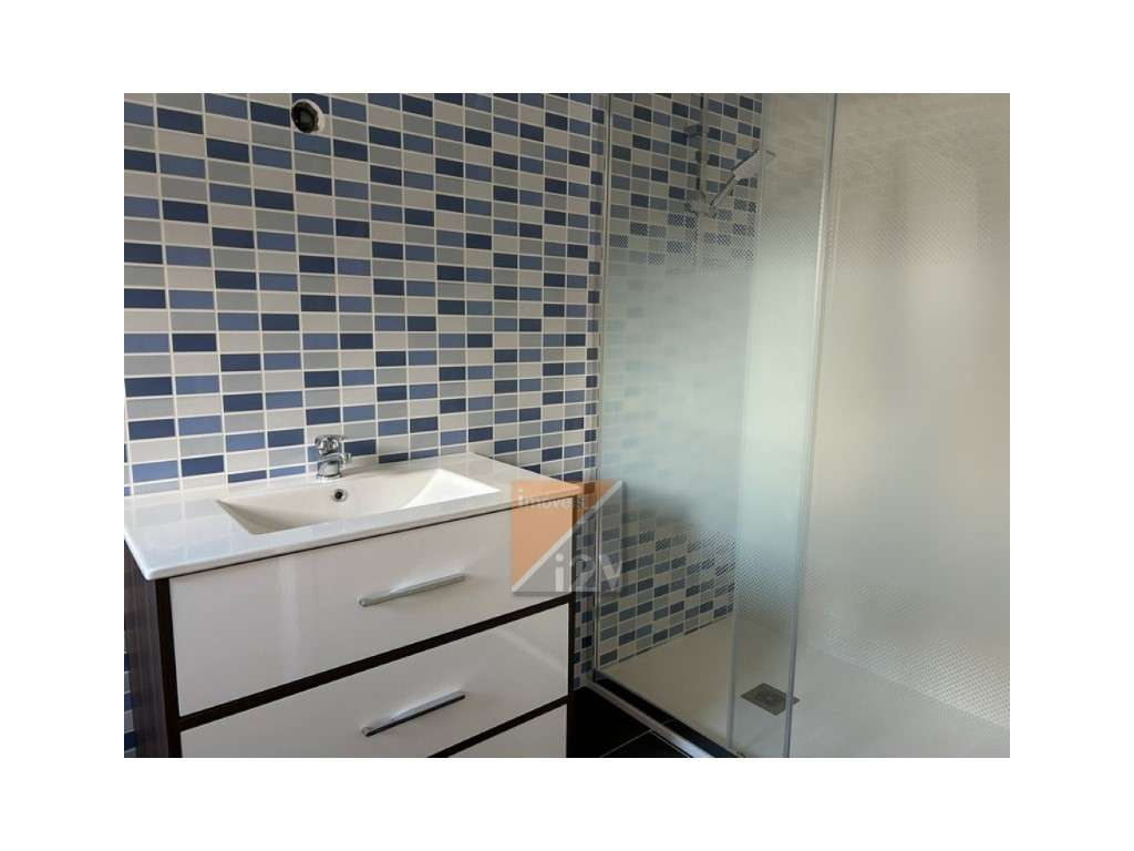 Apartamento T2 com suíte - Colmeias, Leiria - Grande imagem: 5/10